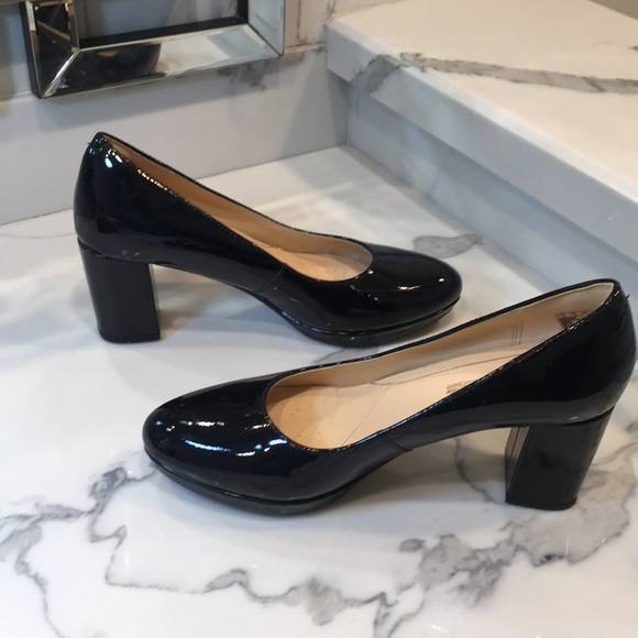 clarks patent pumps